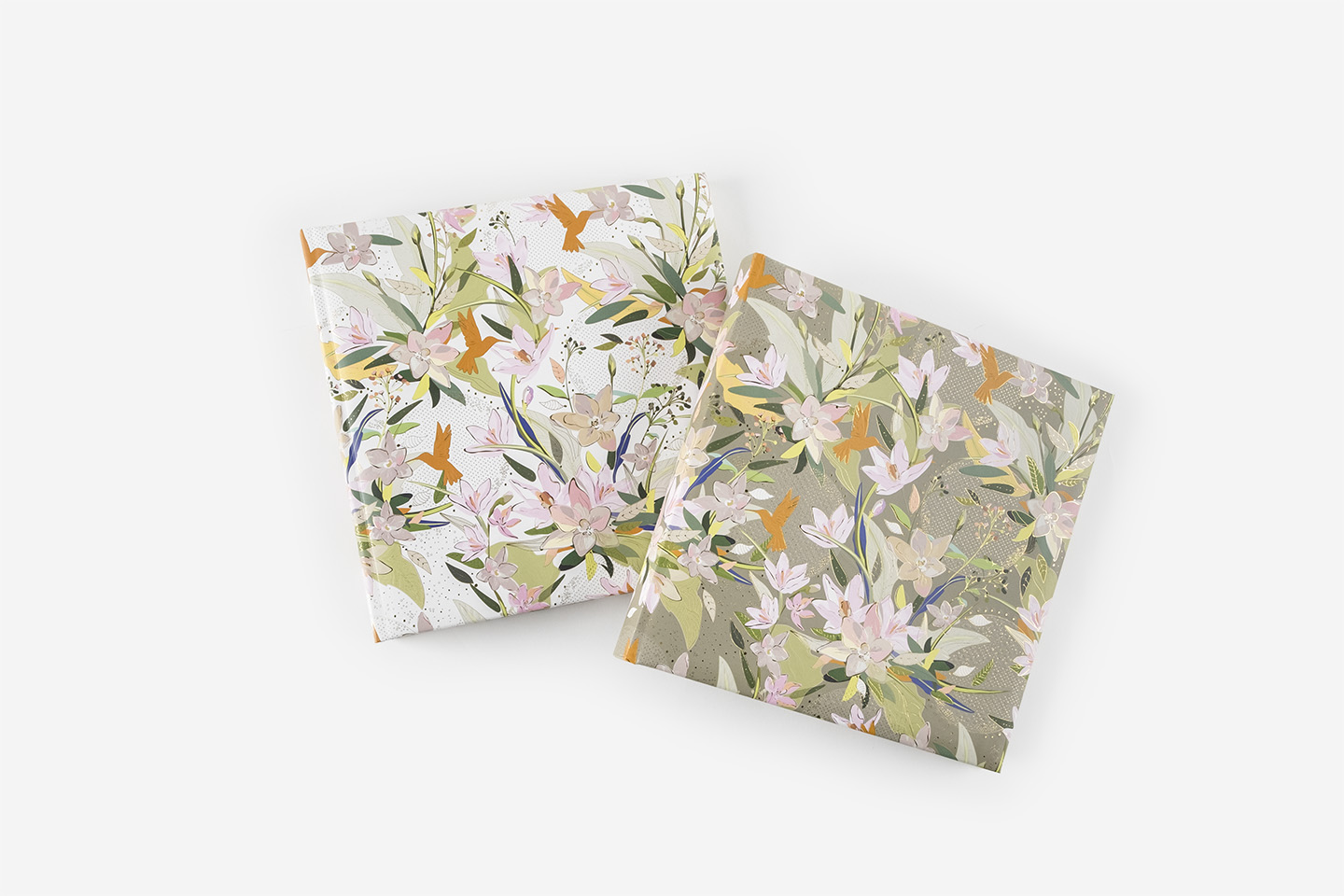 Capa disponível em duas cores